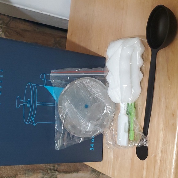 French Press Coffee Maker 34oz Large Stainless + Glass Set w/ Cups Brush Spoon - Picture 5 of 7